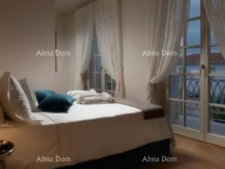 kuća prekrasna vila s bazenom u vabrigi. - slika 22