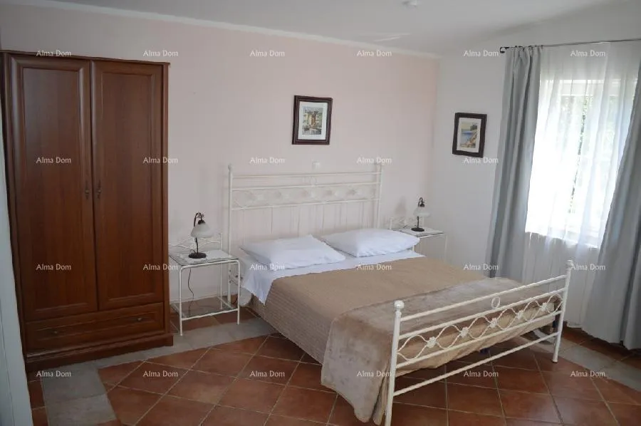 kuća prekrasna kuća sa bazenom! poreč - slika 20