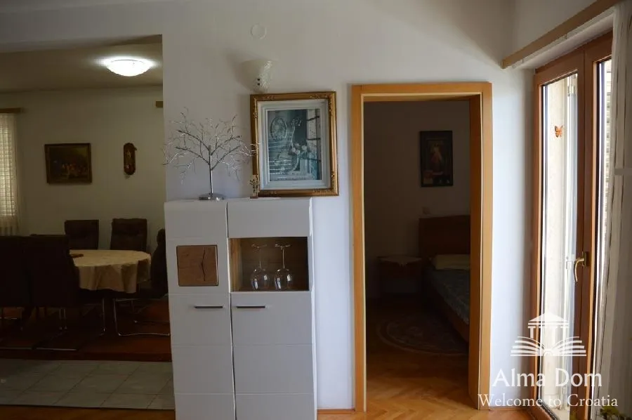 kuća medulin, apartmanski objekt. - slika 11