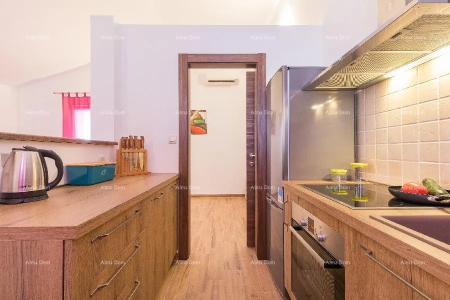 kuća valdebek. samostojeća kuća s bazenom i jacuzzijem! blizina centra grada pule. - slika 18