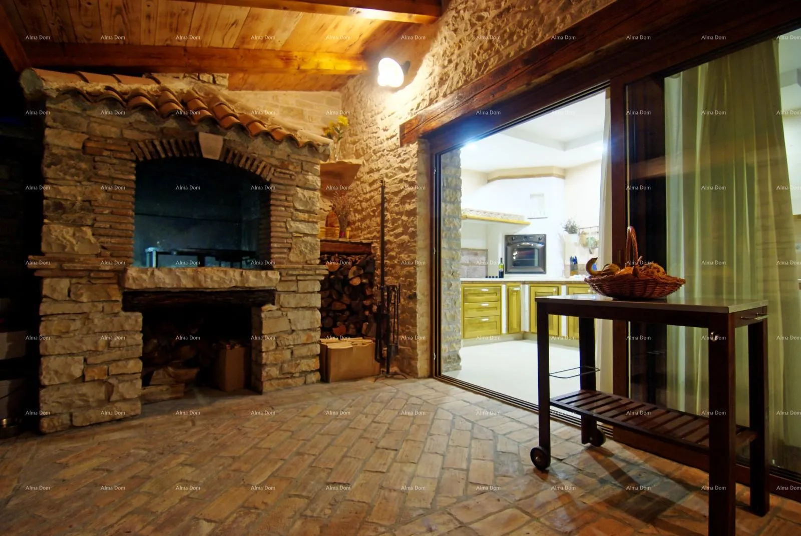kuća predivna istarska kamena villa, blizina barbana. - slika 25