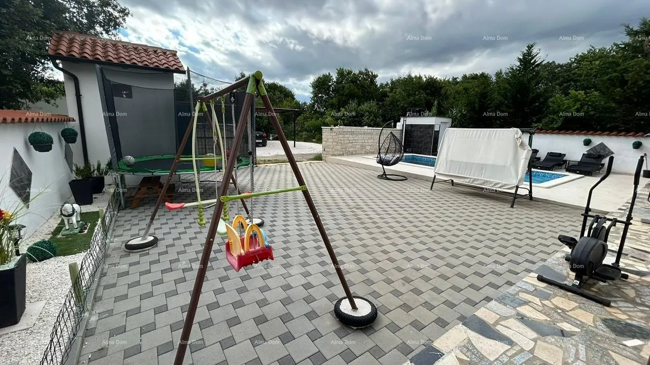 kuća prodajemo kuću sa više apartmana i bazenom. pula veli vrh. - slika 7