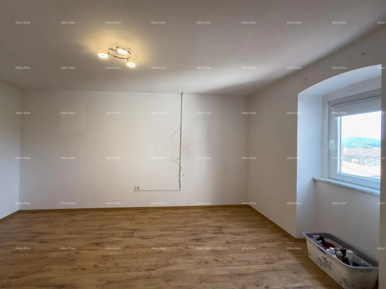kuća prodaja renovirane kuće s pogledom na more, medulin! - slika 20