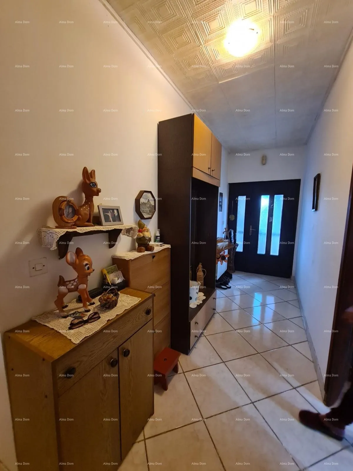 kuća prodaje se kuća sa velikim dvorištem, jadreški - slika 4