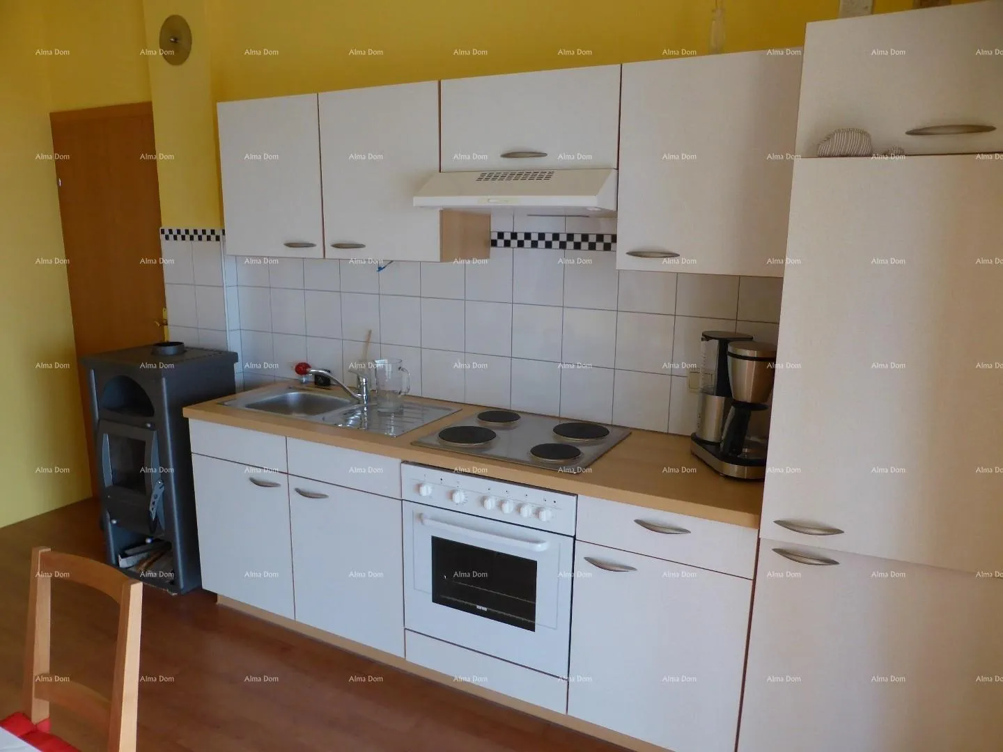 kuća prodaje se vila, blizina marčane. - slika 15