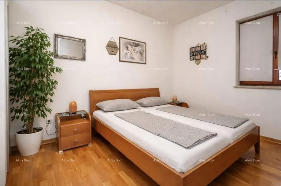 stan rovinj – nekretnina s dva stana s pogledom na more i parkirnim mjestom - slika 7