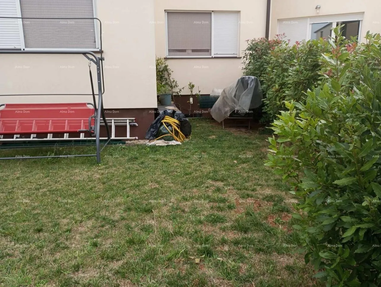 stan stan u prizemlju s velikim vrtom – tar - slika 6
