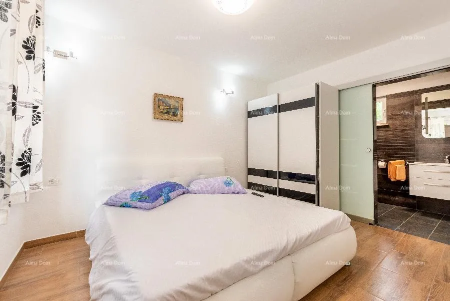 kuća kuća na labinštini ! veliki teren oko kuće od 9400 m2!! - slika 11