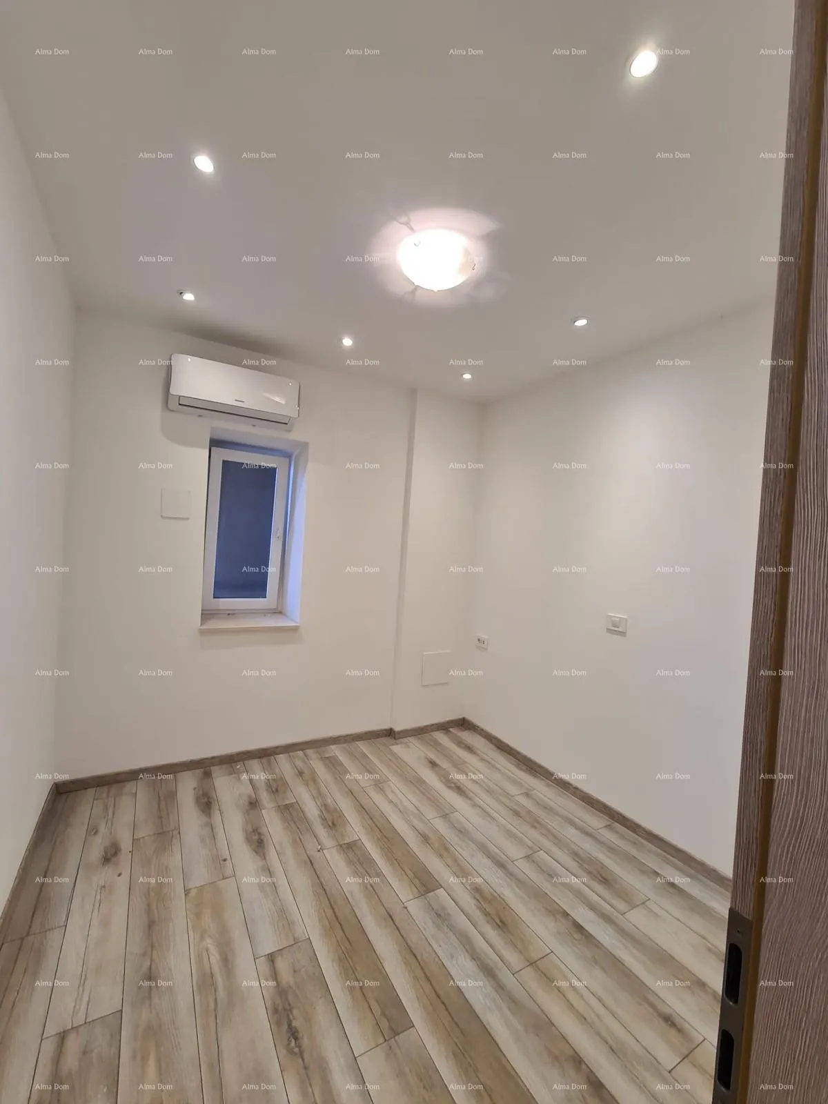 stan pula – renoviran dvosobni stan u centru, 72,83 m². stan se nalazi na glavnoj tržnici. - slika 3
