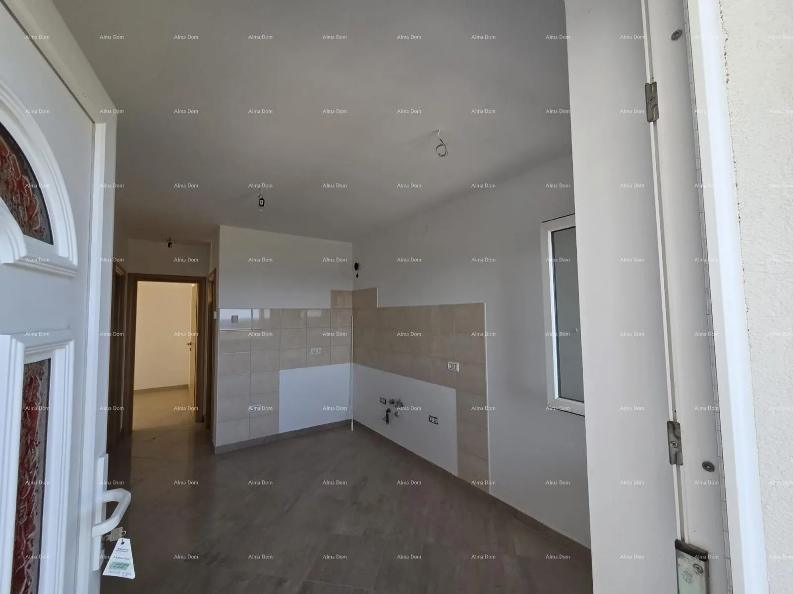 stan prodaje se šarmantan stan 60 m², duga uvala, – pogled na more - slika 16