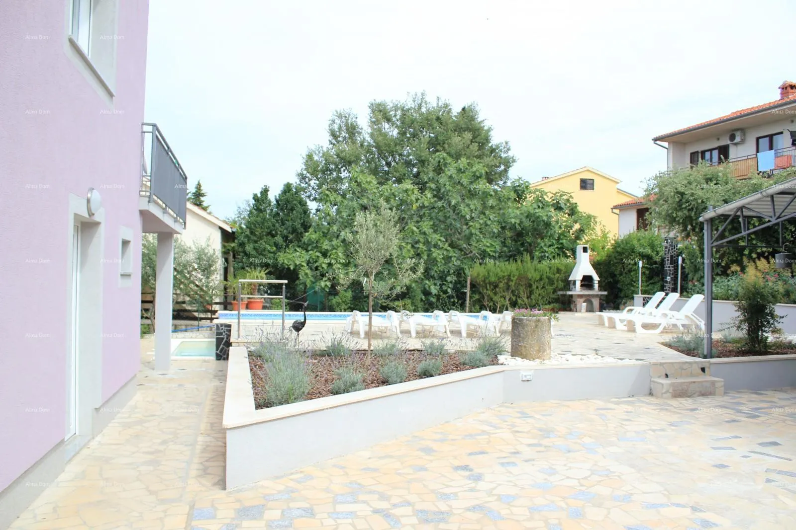 kuća na prodaju: apartmanska kuća s bazenom i pogledom na more – banjole! - slika 8