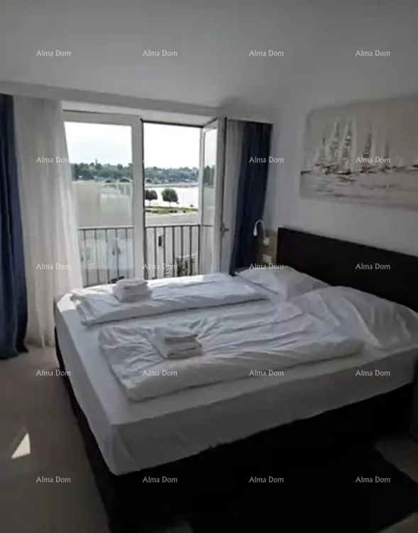 stan prodaja stana u apartmanskom komplesku, prvi red do mora, umag! - slika 4