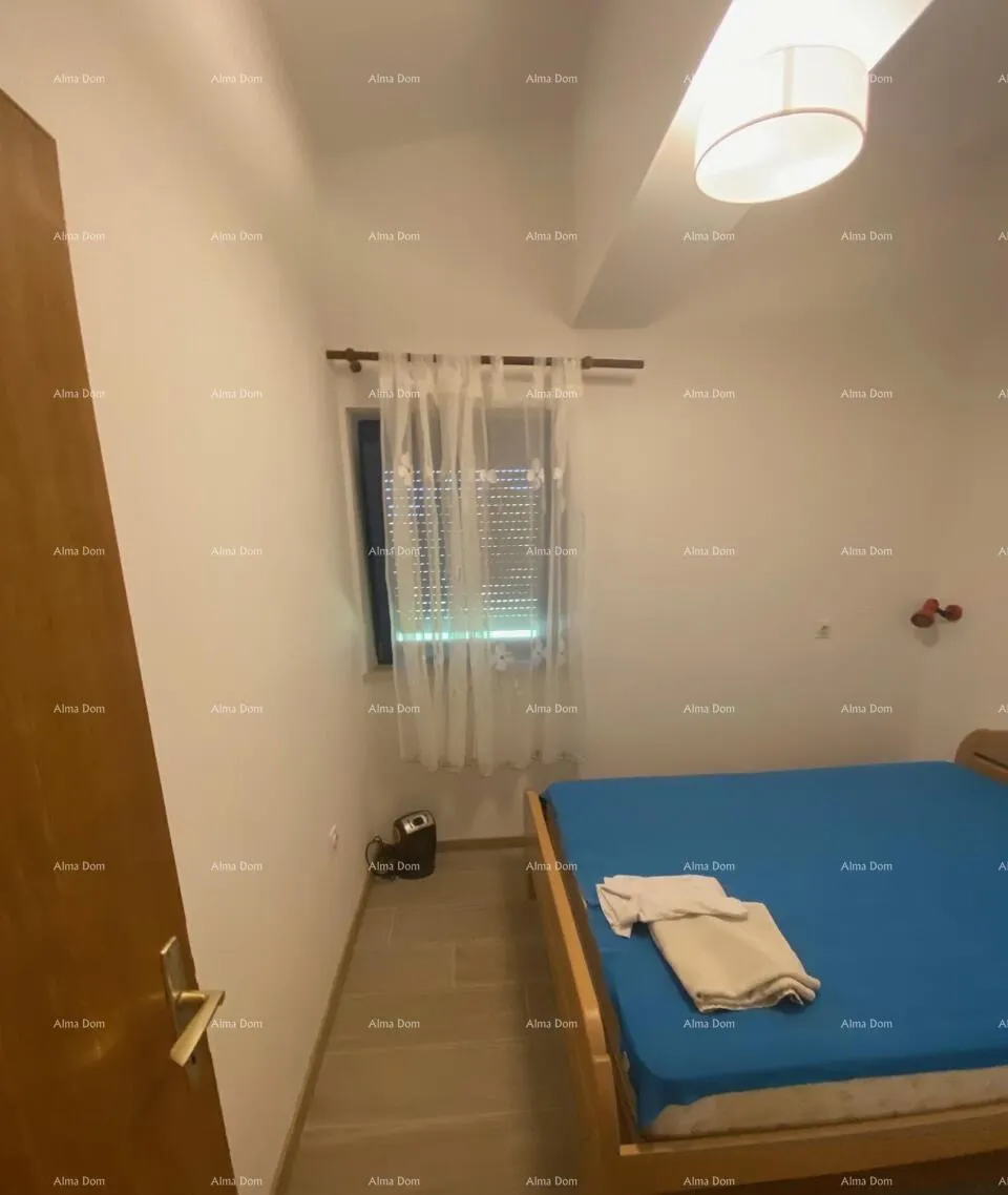 kuća prodaje se kuća u umagu - slika 10