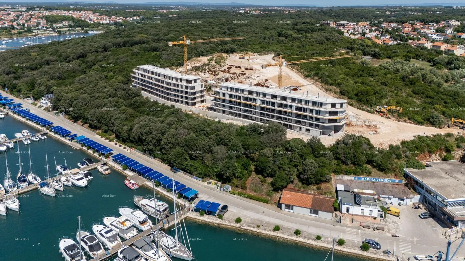 stan prodaja modernih stanova u ekskluzivnoj zgradi sa pogledom na marinu, pula! - slika 25