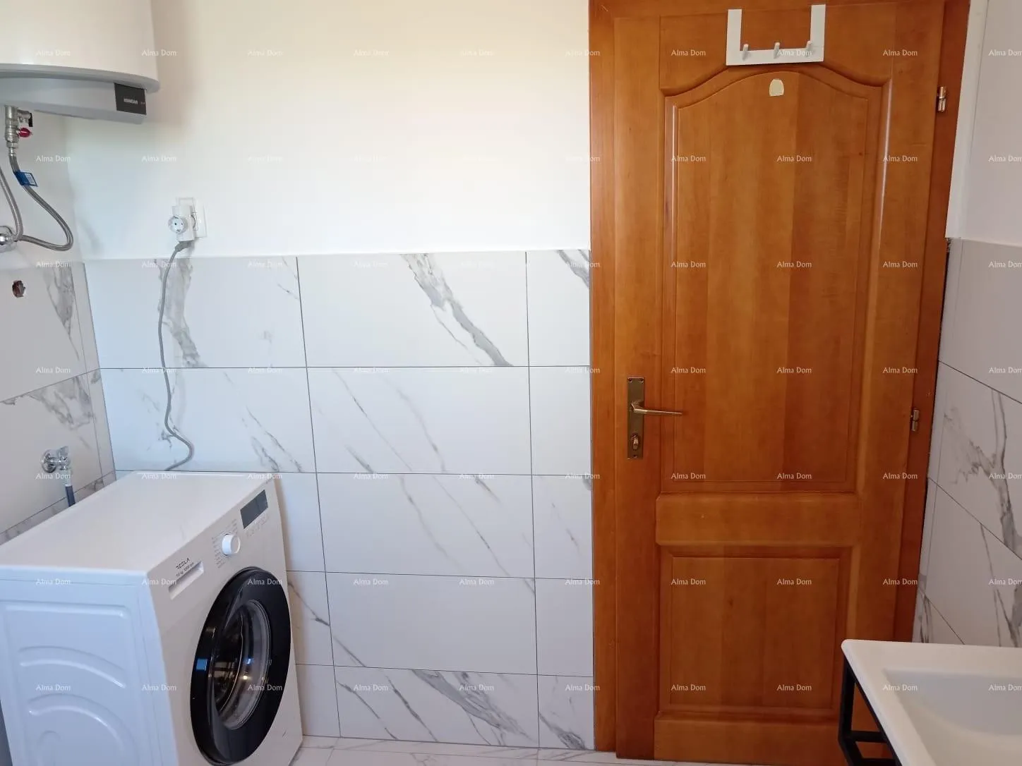 kuća valtura, kuća s 4 stana - slika 35