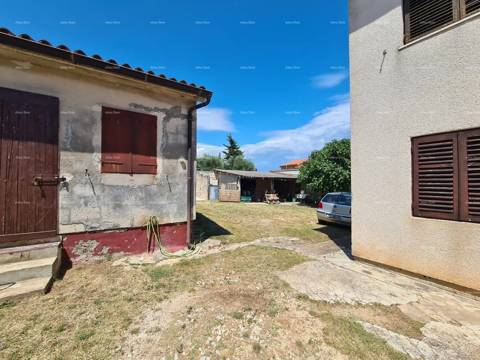 kuća prodaja kuće s dvije stambene jedinice, pomoćnim objektom i garažom, ližnjan! - slika 10