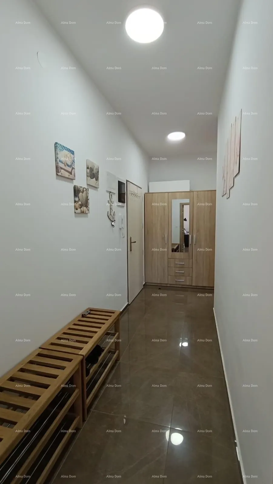 stan apartman s terasom, parkirnim mjestom i zajedničkim bazenom – premantura - slika 12