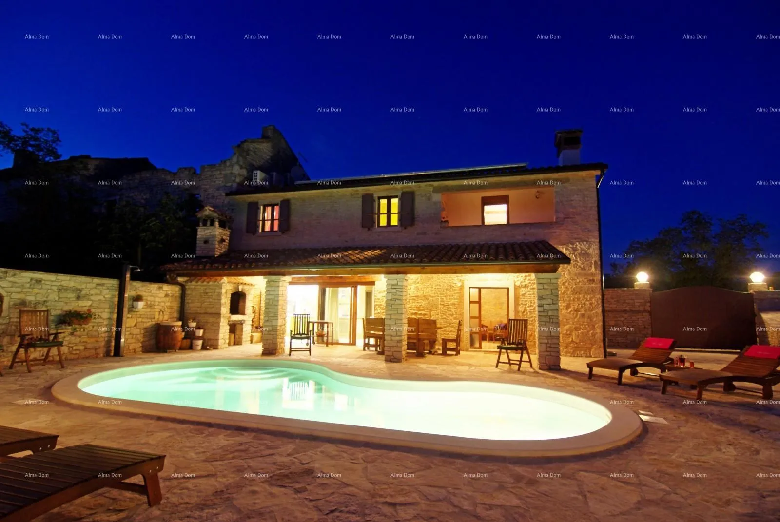 kuća predivna istarska kamena villa, blizina barbana. - slika 2