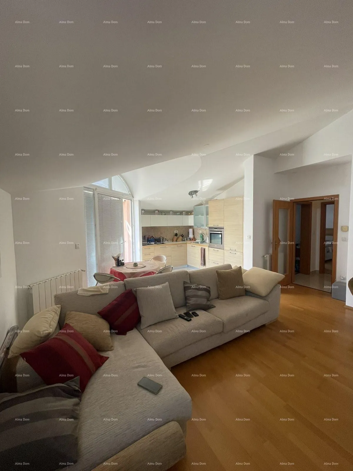 stan pula, veruda – lungomare, stan, 73 m²s garažom, 300 m od mora - slika 4