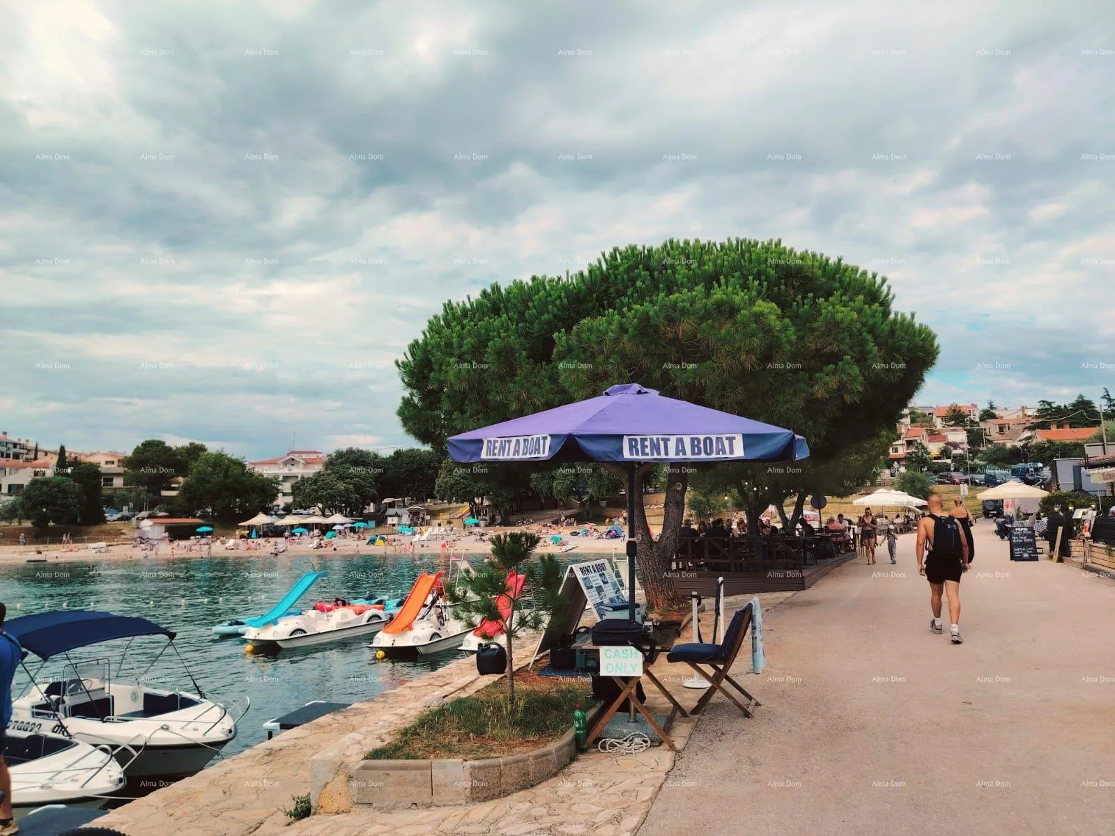 Stan Pješčana uvala.Luksuzni stan s pogledom na more, 30 m od plaže, savršen za obitelj - Medulin