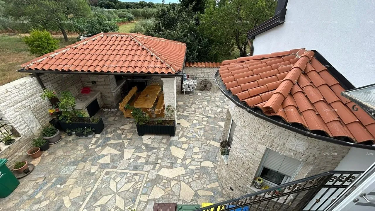kuća prodajemo kuću sa više apartmana i bazenom. pula veli vrh. - slika 2