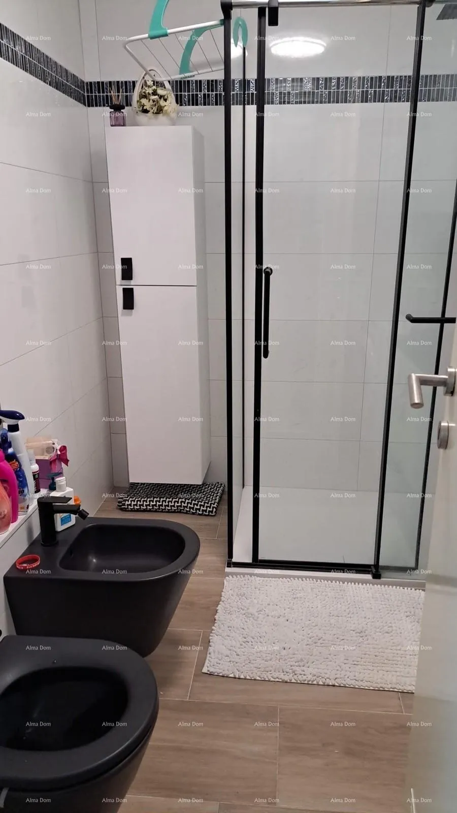 stan prodaje se lijep stan u puli – 33.20m². blizina caffe bara - slika 5