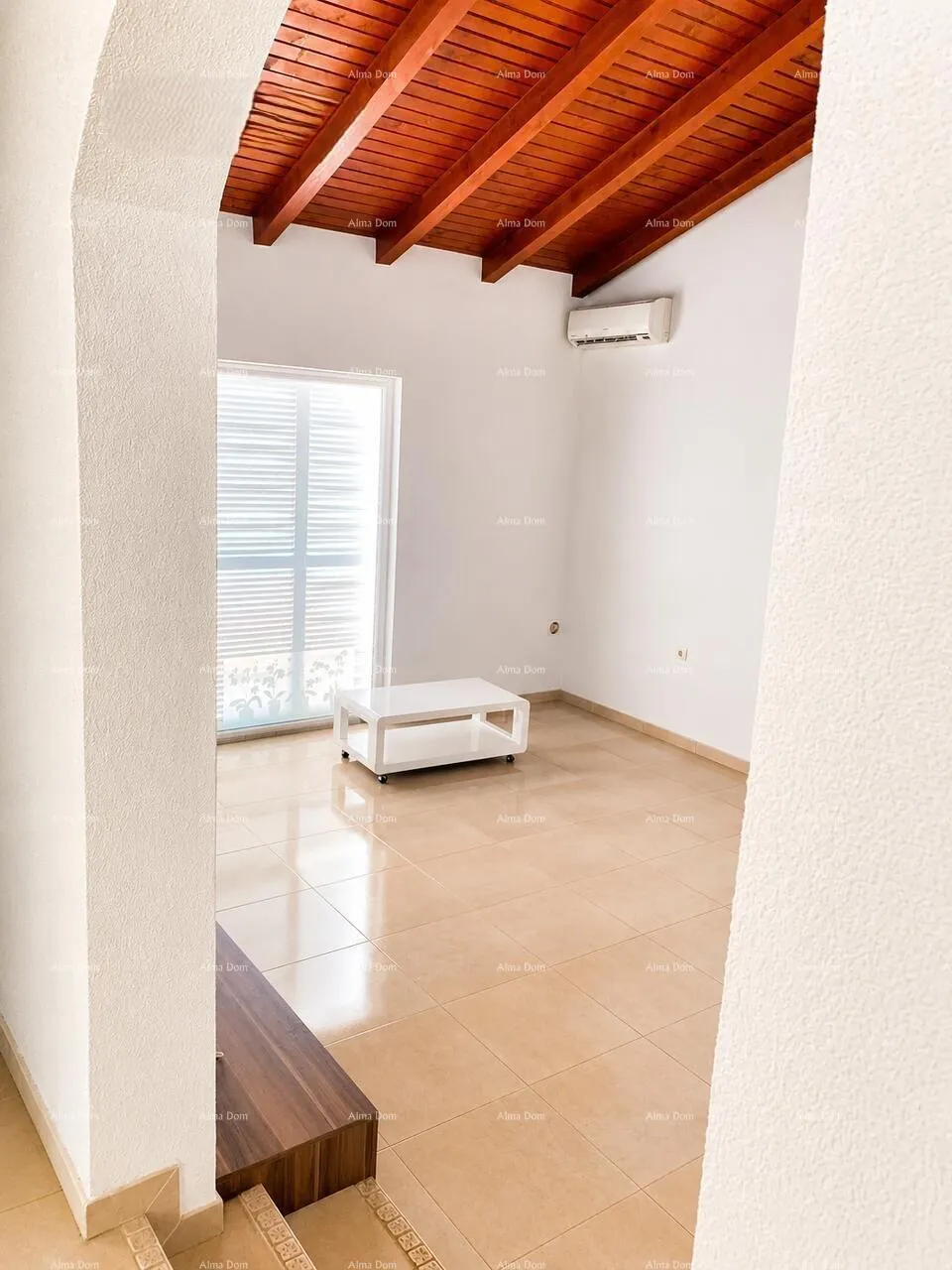 kuća červar porat – kuća 300 m od mora - slika 10