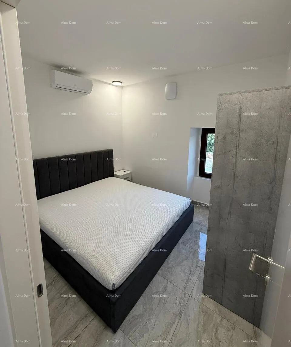 kuća poreč, renovirana kamena kuća s pogledom na more - slika 19