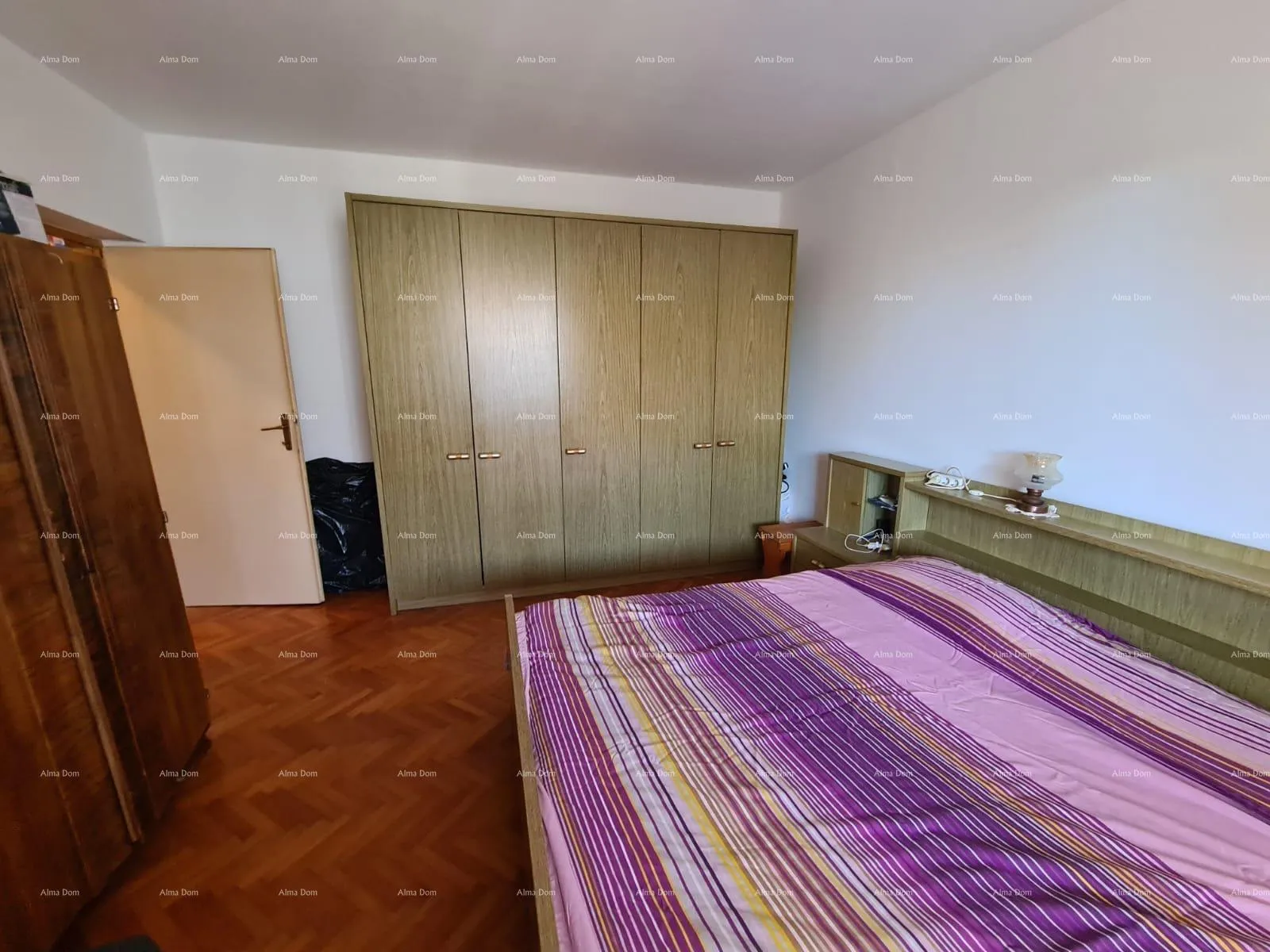 kuća prodaja kuće s dvije stambene jedinice, pomoćnim objektom i garažom, ližnjan! - slika 20