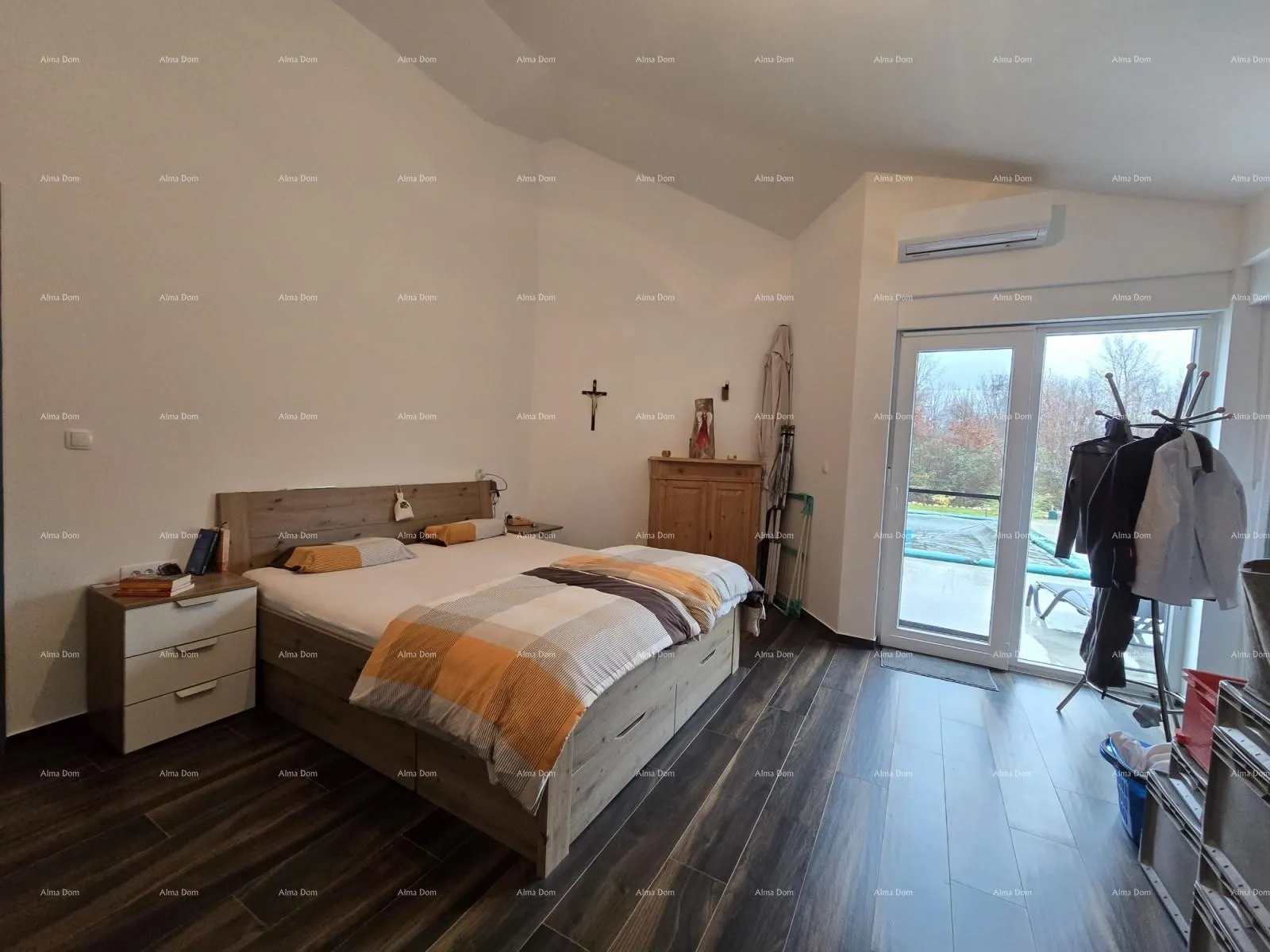 kuća samostojeća prizemnica s bazenom! sa velikom okućnicom od 2000 m2. - slika 17