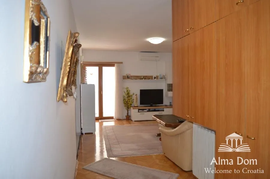 kuća medulin, apartmanski objekt. - slika 5
