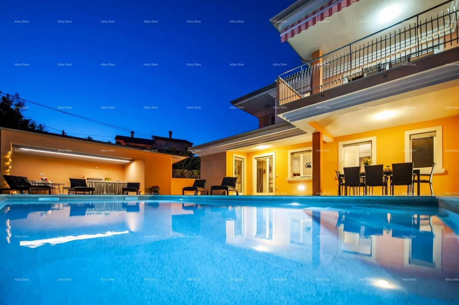 kuća rovinj, prekrasna vila s bazenom. - slika 2
