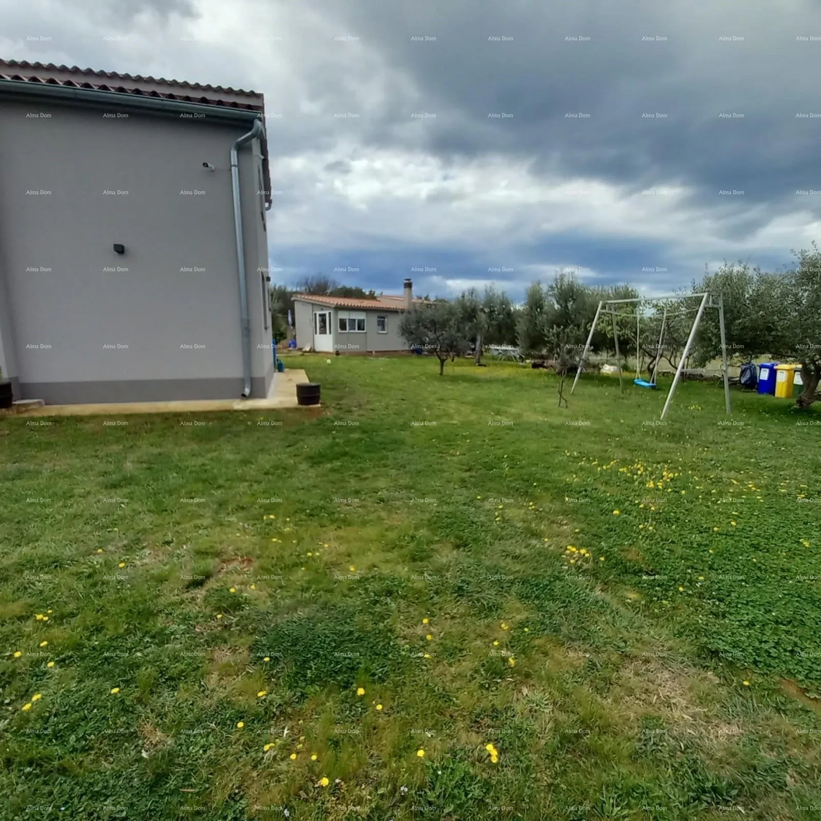 kuća samostojeća kuća s pomoćnim objektom i prostranom okućnicom u zapadnoj istri - slika 4