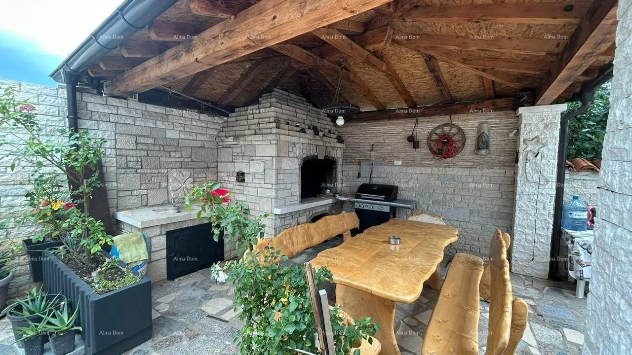 kuća prodajemo kuću sa više apartmana i bazenom. pula veli vrh. - slika 8