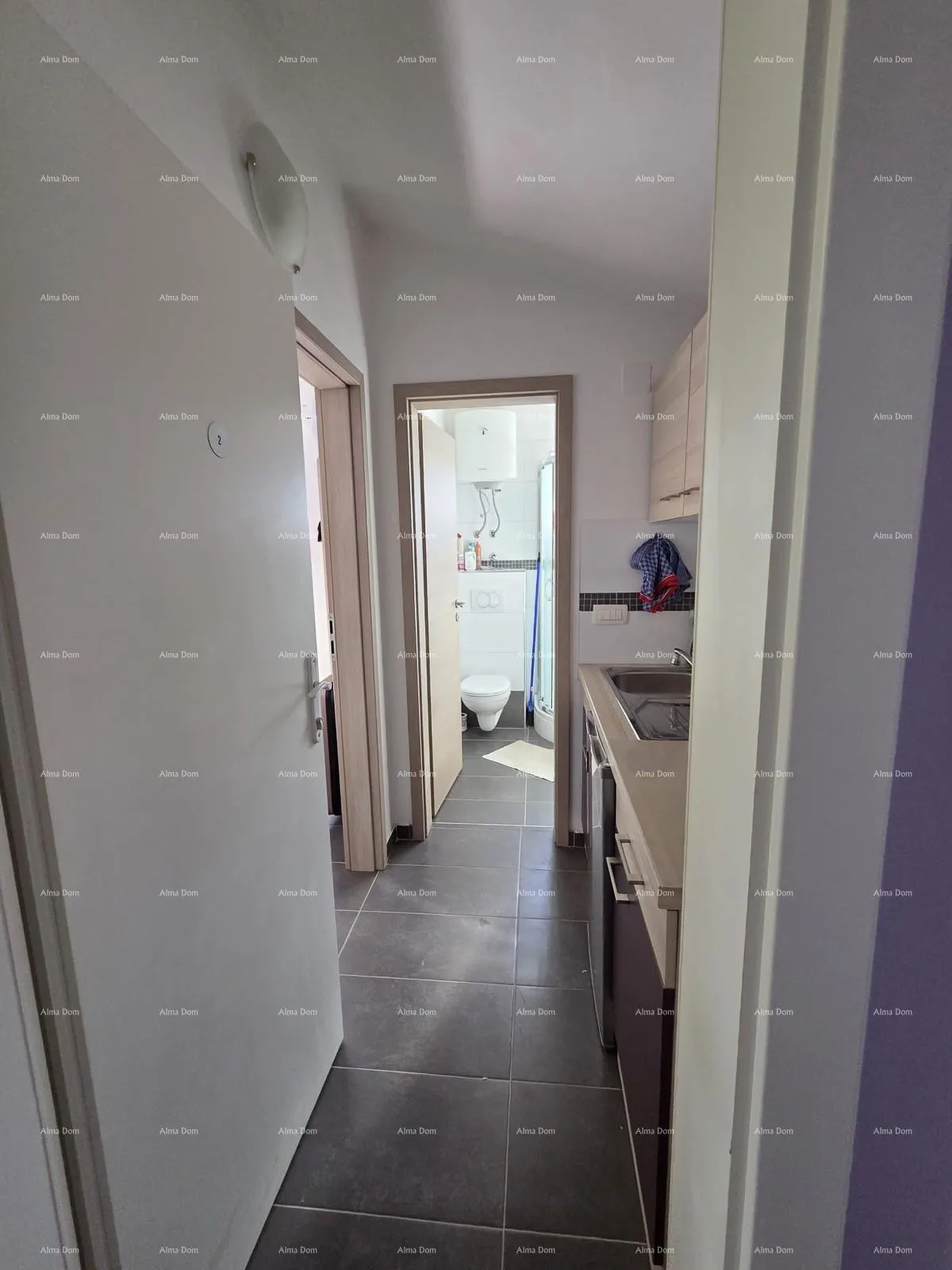 stan štinjan – dva apartmana u istoj zgradi - slika 7