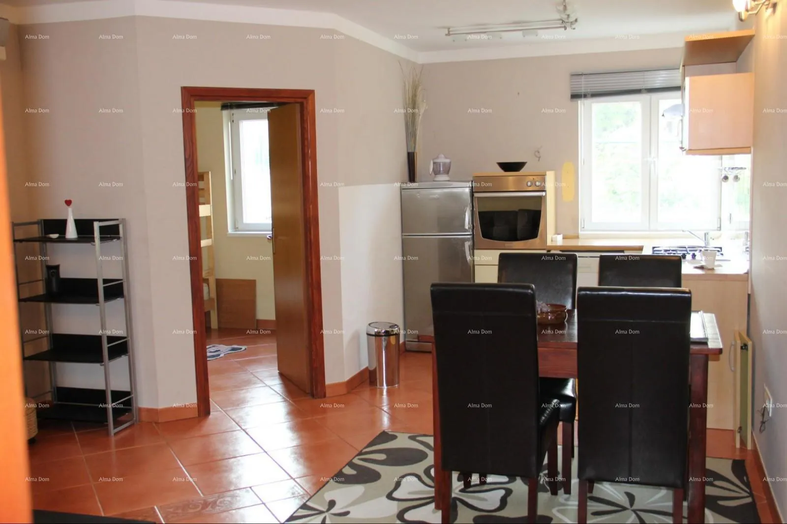 stan rovinj – prizemni stan s vrtom, 60 m² - slika 3