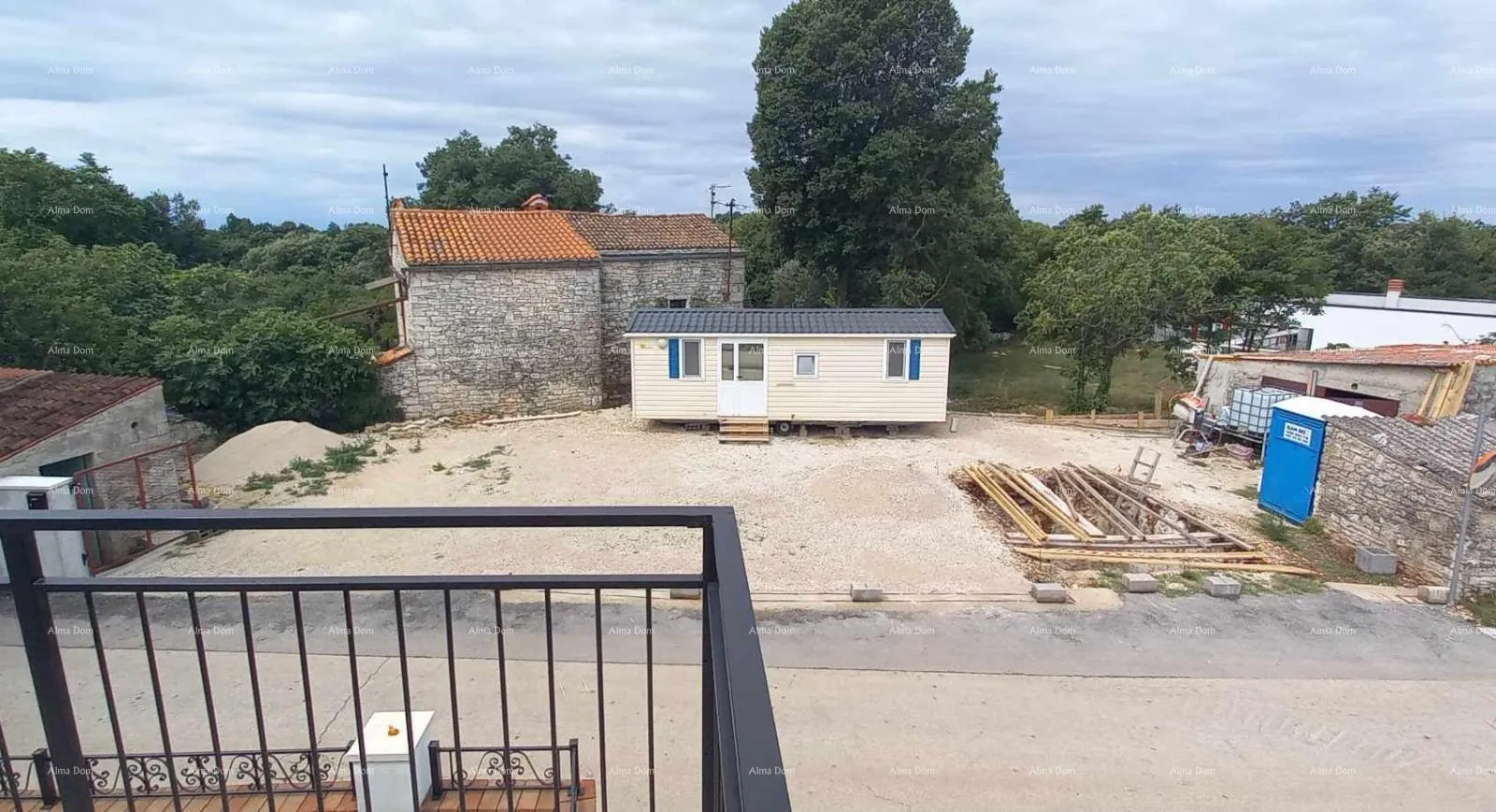 građevinsko zemljište građevinsko zemljište 490 m2. blizina juršića. - slika 6