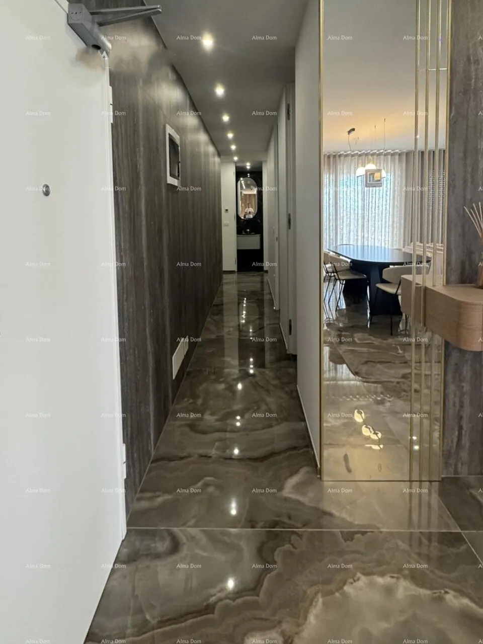 stan novigrad, luksuzni penthouse s panoramskim pogledom na more - slika 7
