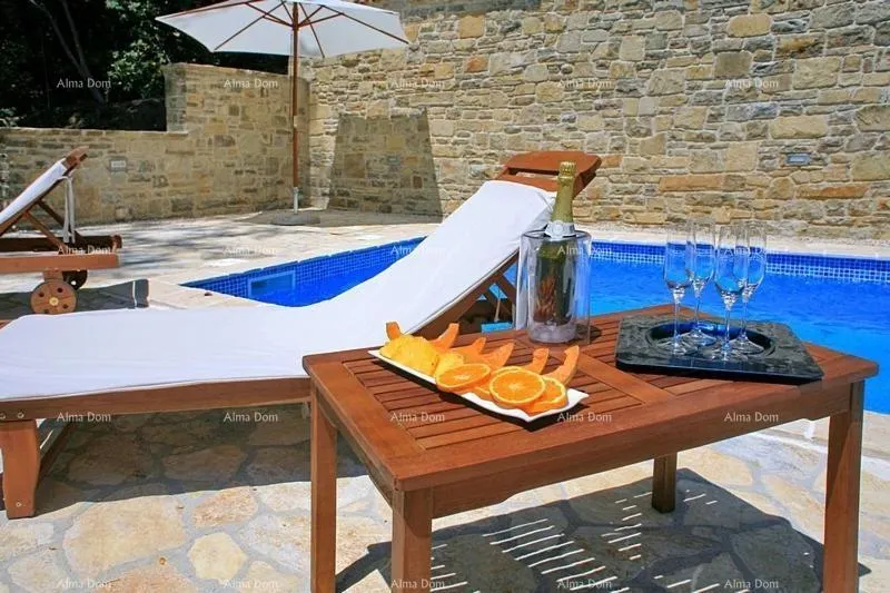 kuća kamena kuća sa bazenom i panoramskim pogledom. blizina livada. - slika 26