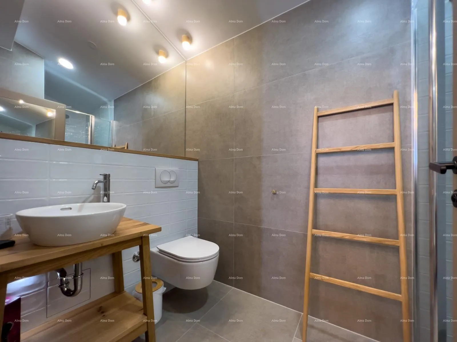 poslovni prostor potpuno nov bed and breakfast u centru pule! - slika 32