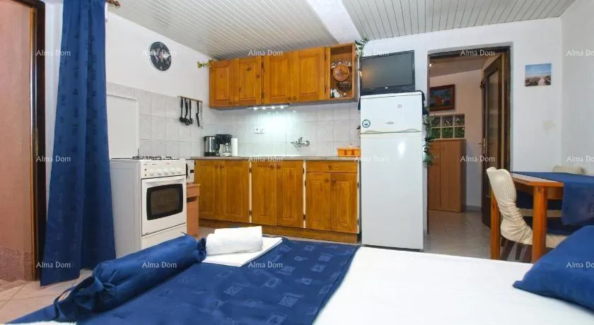 kuća kuća sa tri apartmana, medulin - slika 20