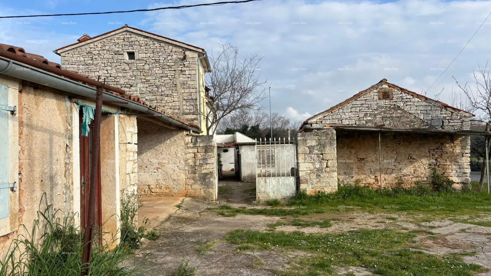 kuća galižana – kuća s više objekata i velikim potencijalom za obnovu - slika 6