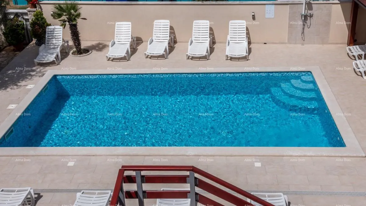 kuća apartmanska kuća s bazenom!blizina mora i plaže! peroj. - slika 53
