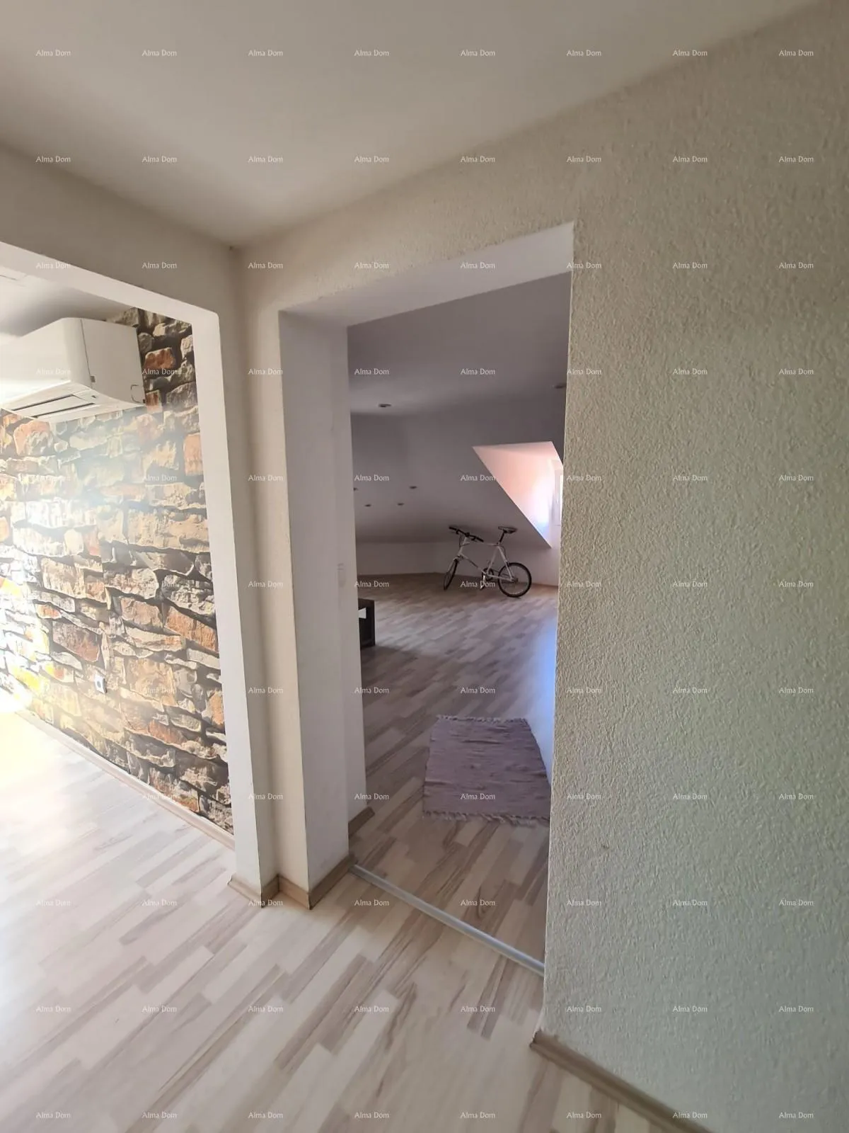 stan prodajemo stan u centru pule – 66 m² - slika 8