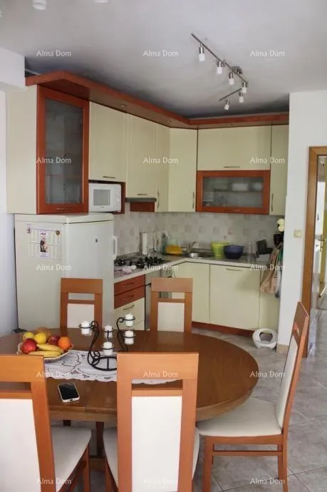 kuća prodaje se dvojna kuća u poreču, 2 km od mora - slika 6