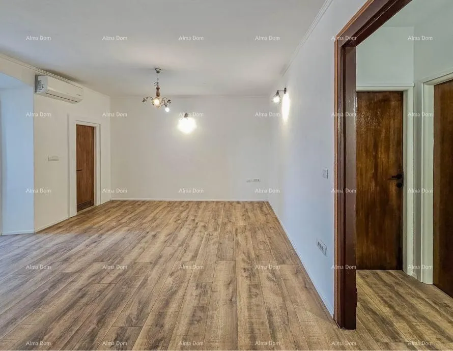 stan istra, buje, stan od 56 m2 u centru, 2 spavaće sobe, renoviran. - slika 3