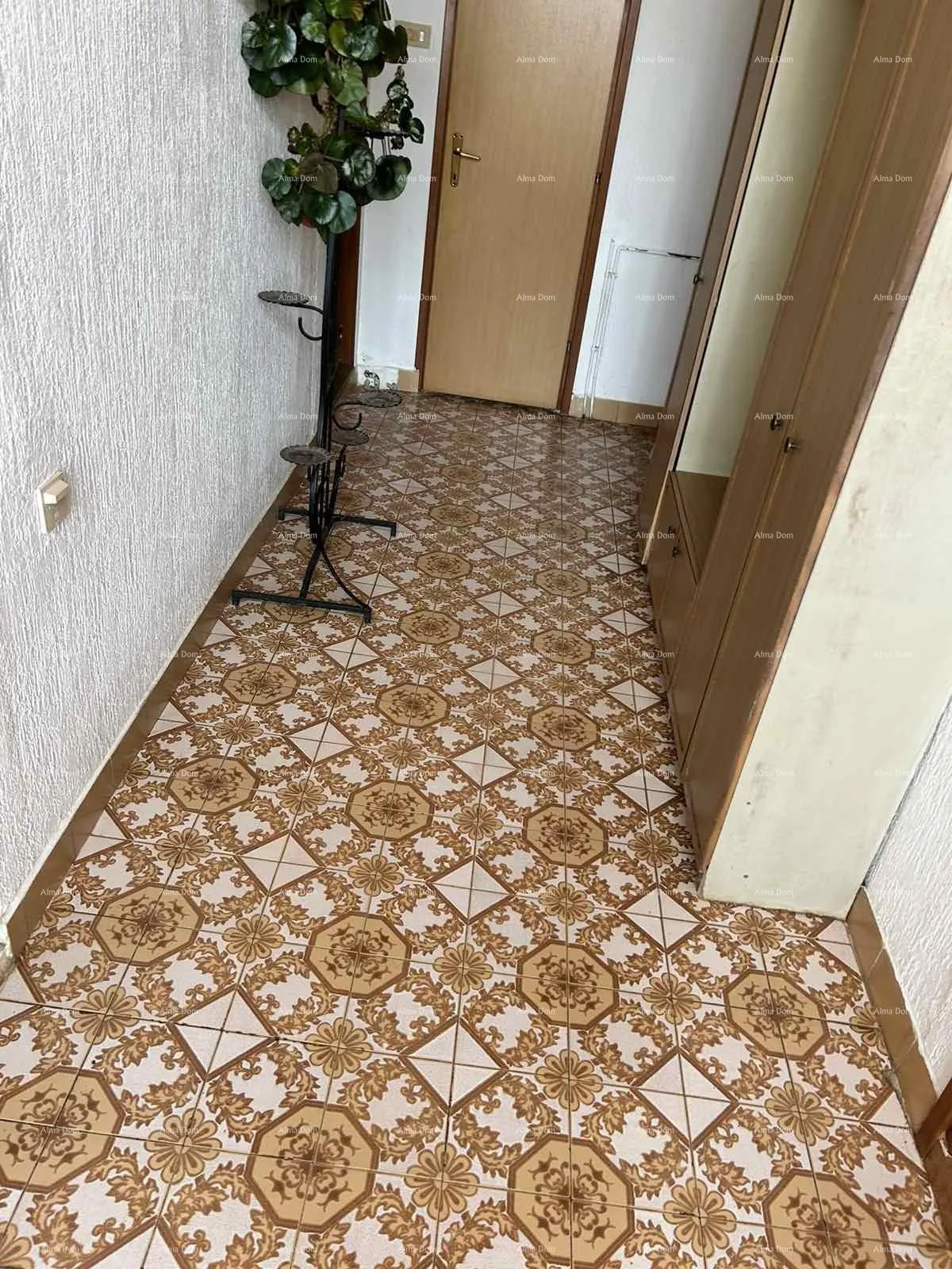 stan prodaja stana sa pogledom na more, umag! - slika 18