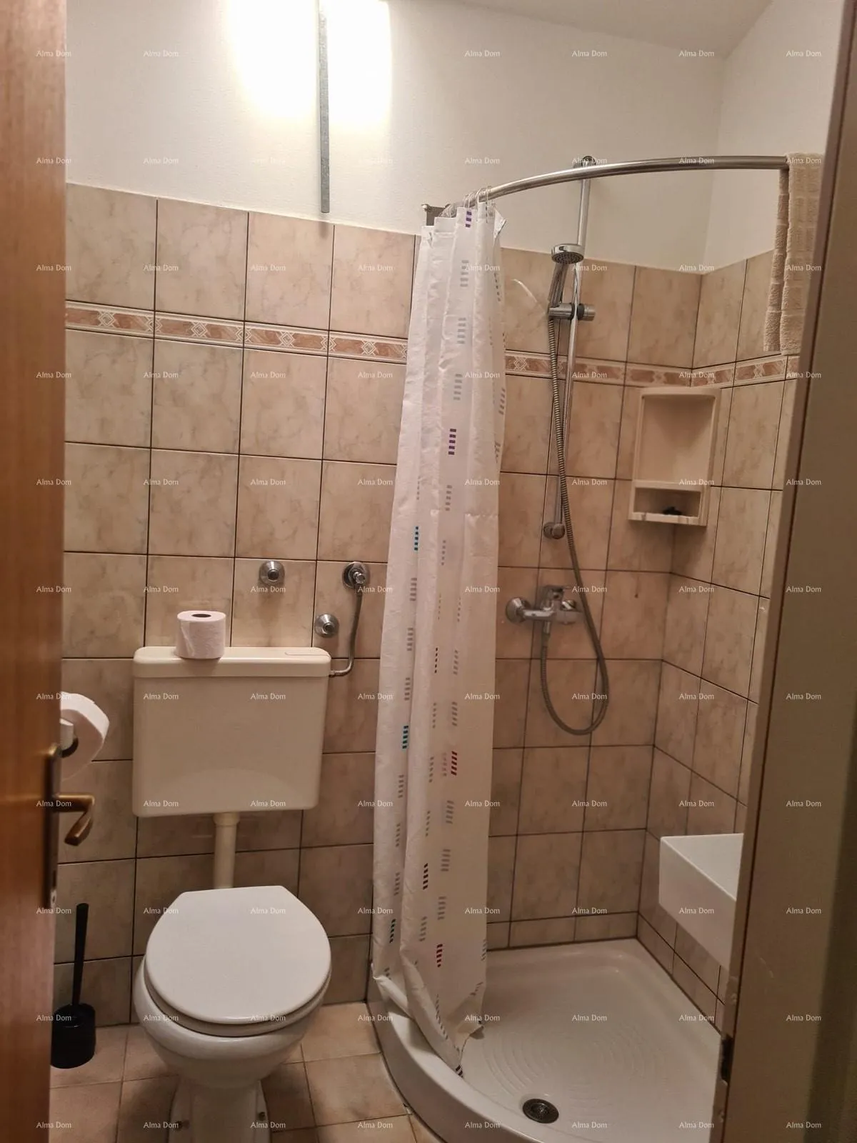 kuća medulin, kuća s ukupno 10 apartmana. fucane - slika 11