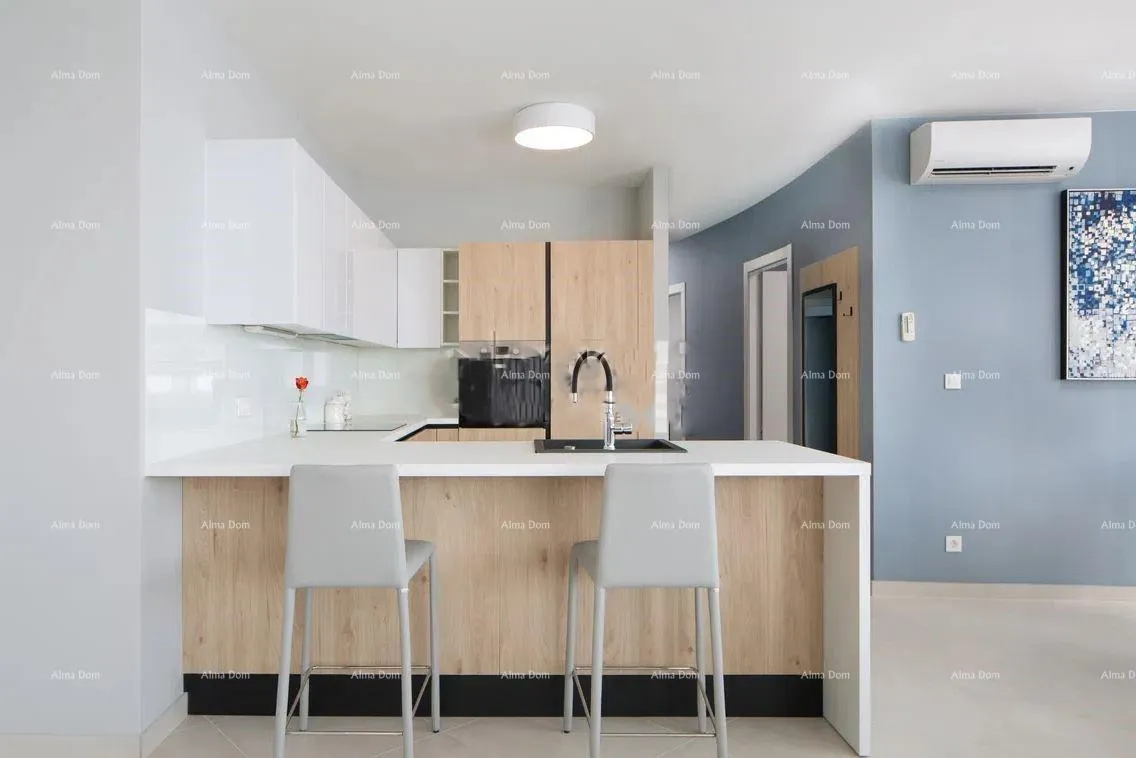 stan umag – penthouse s panoramskim pogledom na more - slika 4