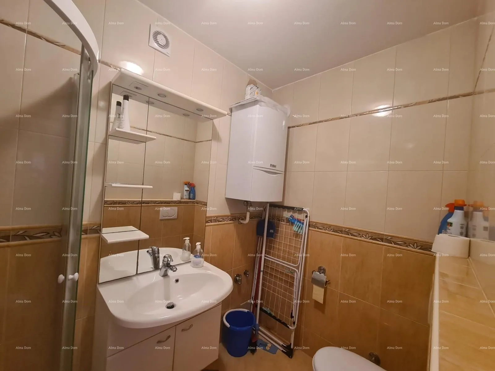 stan prodaje se šarmantan stan 60 m², duga uvala, pogled na more - slika 9